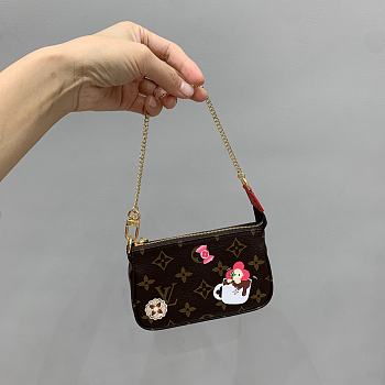 LV Mini Pochette Accessoires M12205 - 15.5x10.5x4cm