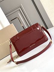 Blvgari Serpenti Forever East West Handbag Shoulder Bag Patent Wine Red - 22x13x5.5cm - 4