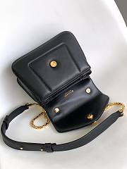 Blvgari Serpenti Reverse Top Handle Calf Leather Black - 20x14x10cm - 4