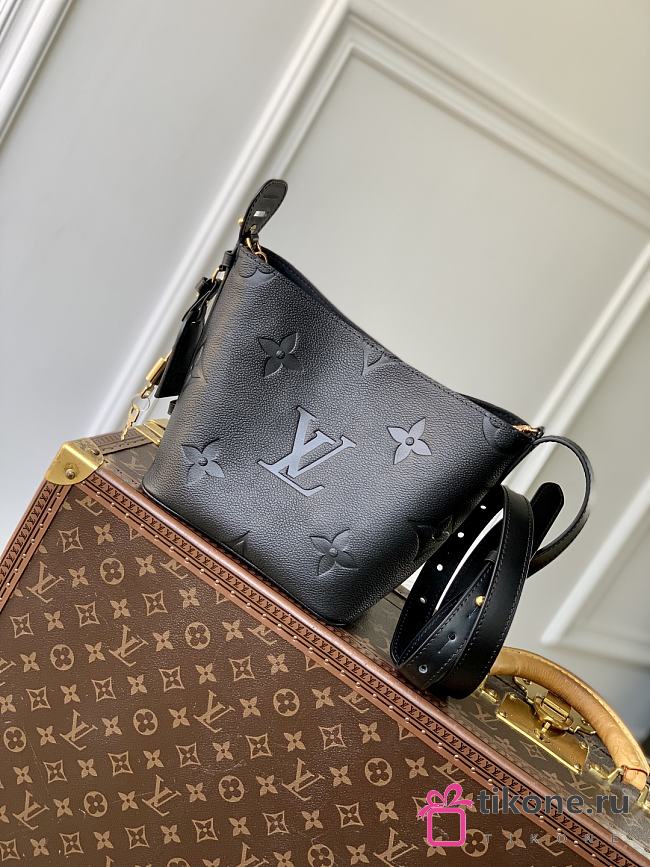 LV All In BB Monogram Empreinte Black M13480 - 18x16x12cm - 1