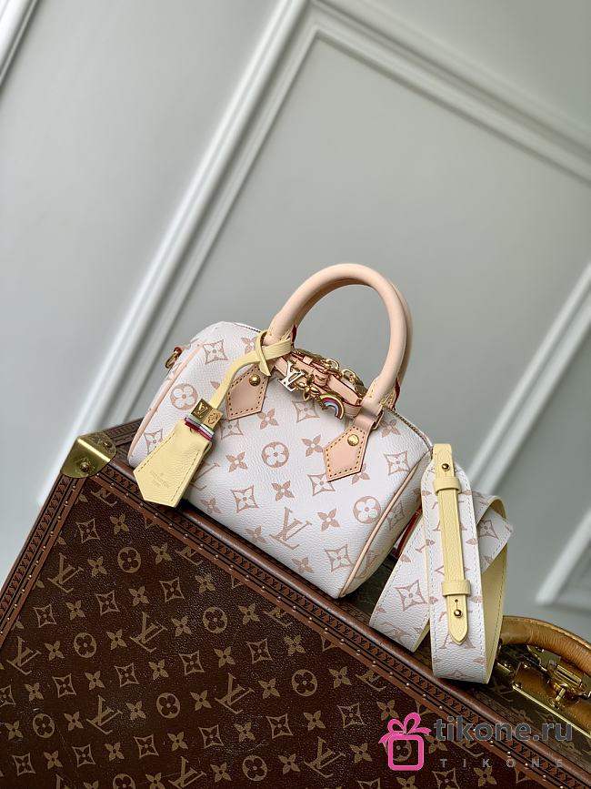 LV Speedy 18 Mastic Cream - 18x12x10cm - 1