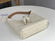 Chloe Small Marcie Hobo Bag In Grained Leather White - 29x21.5x9.5cm - 3