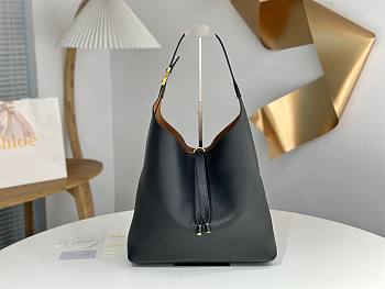 Chloe Marcie Hobo Bag In Grained Leather Black - 36x29x10cm