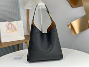 Chloe Marcie Hobo Bag In Grained Leather Black - 36x29x10cm - 5