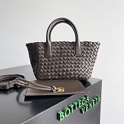 Bottega Veneta Small Cabat Pondant - 32x23x16cm - 1