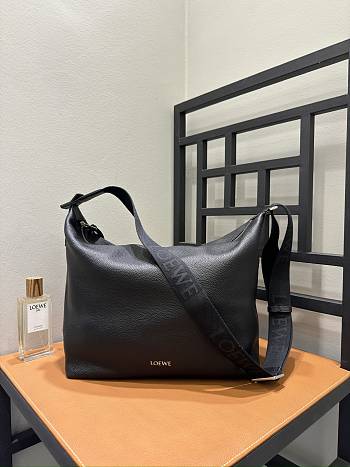 Loewe Cubi Crossbody Bag In Supple Grained Calfskin Black - 44x30x18cm