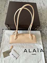 Alaia Le Teckel Small Bag In Goatskin Nude - 27x8x9cm - 3