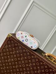 LV x TM Vanity Chain Pouch Other Monogram Canvas M13662 - 19x11.5x6.5cm - 3