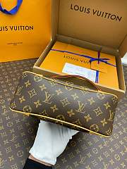 LV Boulogne Monogram Natural M45832 - 29x16x9.5cm - 2