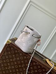 LV Nano Noe Bicolor Monogram Empreinte Brume/ Quartz M14224 - 13x16x10cm - 4