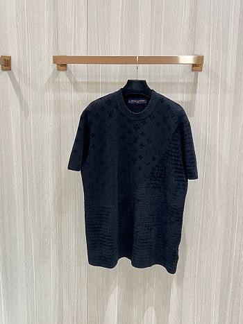 LV Graphic Jacquard Short Sleeved Crewneck Black 1AHCMQ