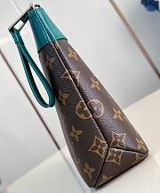 LV Pochette Voyage Souple Borneo Green M13199 - 30x21x7.5cm - 4