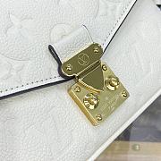 LV Pochette Metis East West Monogram Empreinte Cream M22942 - 21.5x13.5x6cm - 3