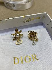 Dior Chardons Earrings Gold Finish Metal and White Resin Pearls  - 4