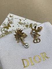 Dior Chardons Earrings Gold Finish Metal and White Resin Pearls  - 5