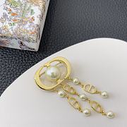 Dior 30 Montaigne Jolie Brooch Gold Finish Metal and White Resin Pearls - 4