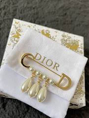 Dior CD Pearls Brooch Gold Finish Brass and White Crystal Pearls - 2