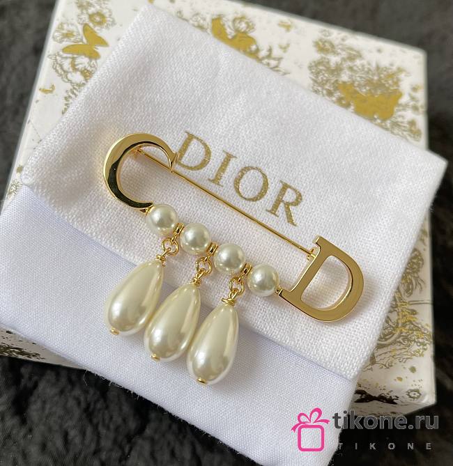 Dior CD Pearls Brooch Gold Finish Brass and White Crystal Pearls - 1