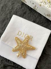 Dior Cabinet de Curiosites Barrette Gold-Finish Metal and White Resin Pearls - 3