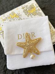 Dior Cabinet de Curiosites Barrette Gold-Finish Metal and White Resin Pearls - 4