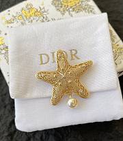 Dior Cabinet de Curiosites Barrette Gold-Finish Metal and White Resin Pearls - 1