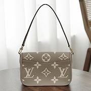 LV Diane Bicolor Monogram Empreinte Tourterelle Beige M46583 - 24x15x9cm - 4