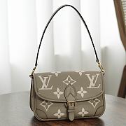 LV Diane Bicolor Monogram Empreinte Tourterelle Beige M46583 - 24x15x9cm - 5