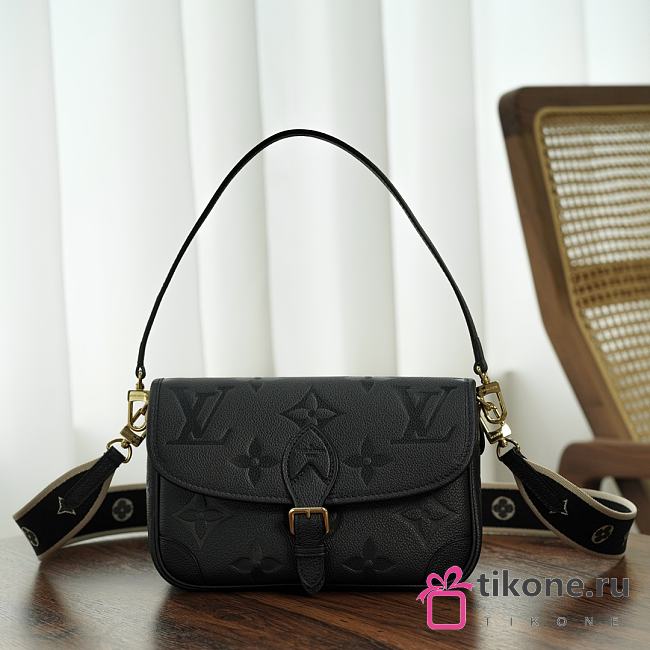 LV Diane Monogram Empreinte Black M46386 - 24x15x9cm - 1