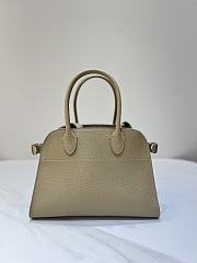 The Row Soft Margaux 10 Bag in Grained Milk Tea - 25.5x18x19cm - 4