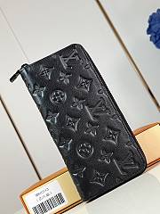 LV Zippy Wallet Horizontal Monogram Shadow Black M80333 - 21x2.5x10cm - 1