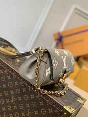 LV Favorite Bag Bicolor Monogram Empreinte Tourterelle Gray - 24x14x9cm - 3