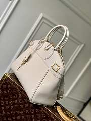 LV Vendome MM Cream M23061 - 36x29x15cm - 2