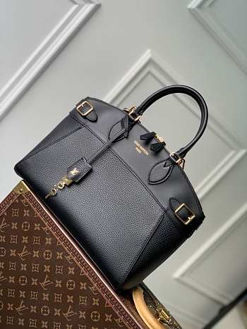 LV Vendome MM Black M22914 - 36x29x15cm