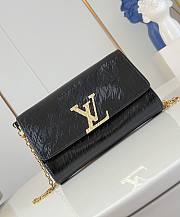 LV Pochette Louise Epi Leather Black M23756 - 22x14x5cm - 1