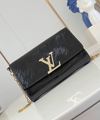 LV Pochette Louise Epi Leather Black M23756 - 22x14x5cm