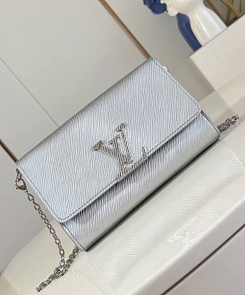 LV Pochette Louise Epi Leather Silver - 22x14x5cm