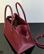 The Row Soft Margaux 12 Bag in Calfskin Leather Red - 32x23x18cm - 6