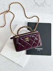 Chanel Clutch With Strap Shiny Lambskin & Gold Metal Burgundy - 9.5×17×8cm - 1