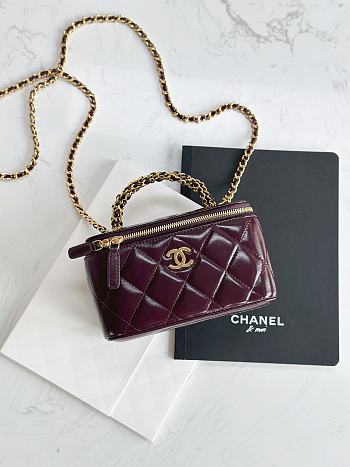 Chanel Clutch With Strap Shiny Lambskin & Gold Metal Burgundy - 9.5×17×8cm