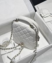 Chanel Classic Mini Backpack Caviar Gold Tone White - 18×13×9cm - 2