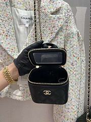 Chanel Classic Top Handle Vanity Case with Chain Quilted Lambskin Mini Black - 11x8.5x7cm - 3