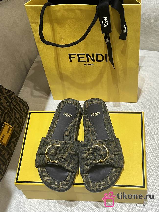 Fendi Feel Brown FF Jacquard Slides - 1