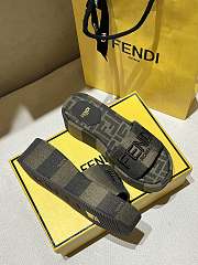 Fendi Sunshine Brown Fabric Flatform Slides - 4