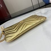 Gucci GG Marmont Super Mini Bag Gold Metallic Chevron Leather - 22x12x2cm - 3