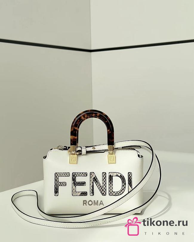 Fendi Mini By The Way Off White Python and Leather - 20.5x9x12cm - 1