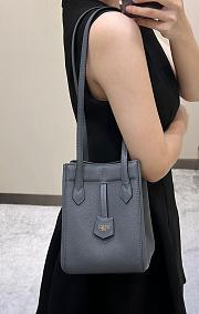 Fendi Origami Mini Gray Leather Mini Bag That Can Be Transformed - 18.5x15x15cm - 3