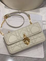 Dior Miss Daisy Mini Bag Trench White Macrocannage Lambskin - 20cm - 3