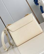 LV Twist PM Slim Epi Leather Beige M13117 - 19x15x7cm - 2