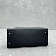 The Row Margaux Shoulder 12 Grained Calfskin Leather Black - 38x18x23cm - 4