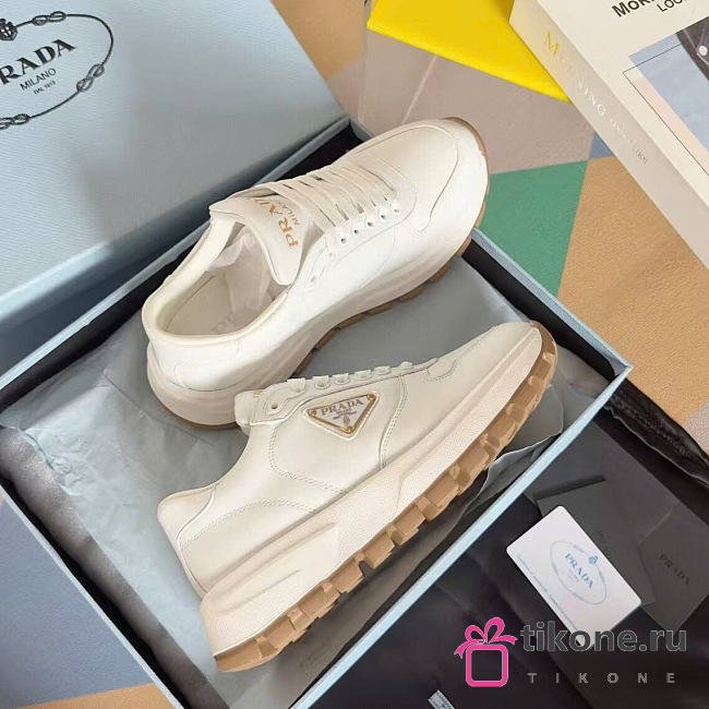 Prada Leather Logo Runner Sneakers White - 1